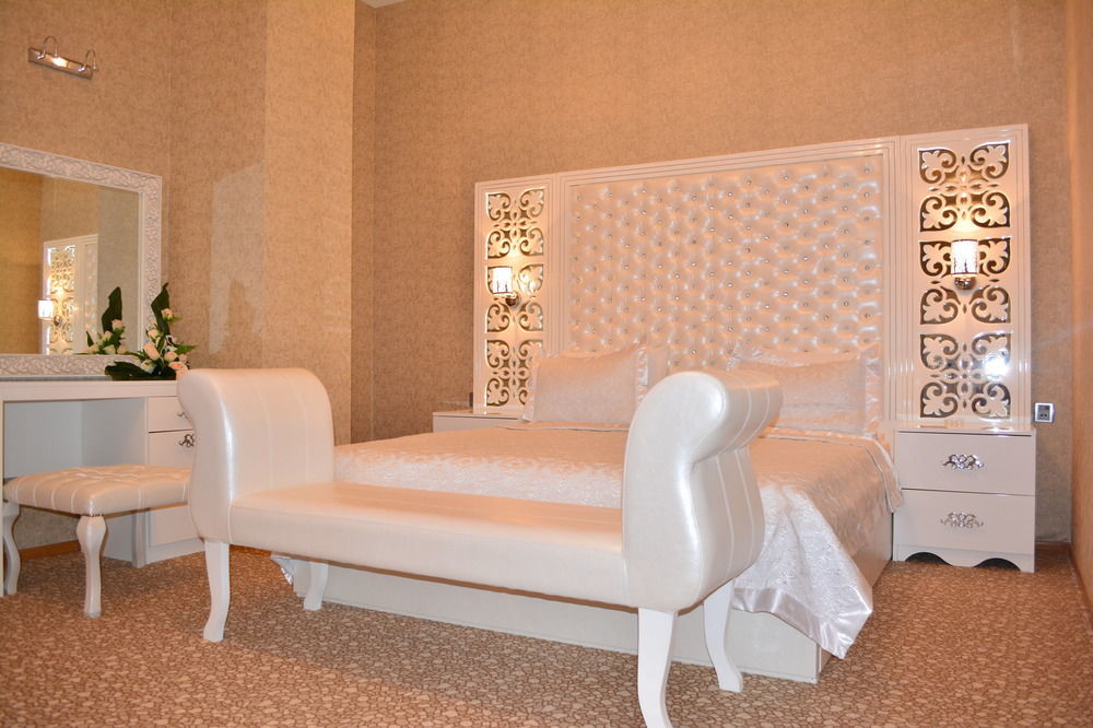 Admiral Hotel Baku Bagian luar foto